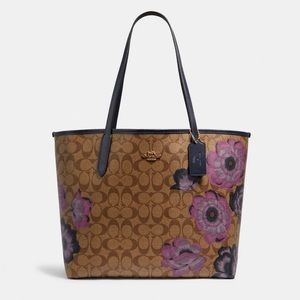 Coach City Tote In Signature Canvas With Kaffe Fassett Print